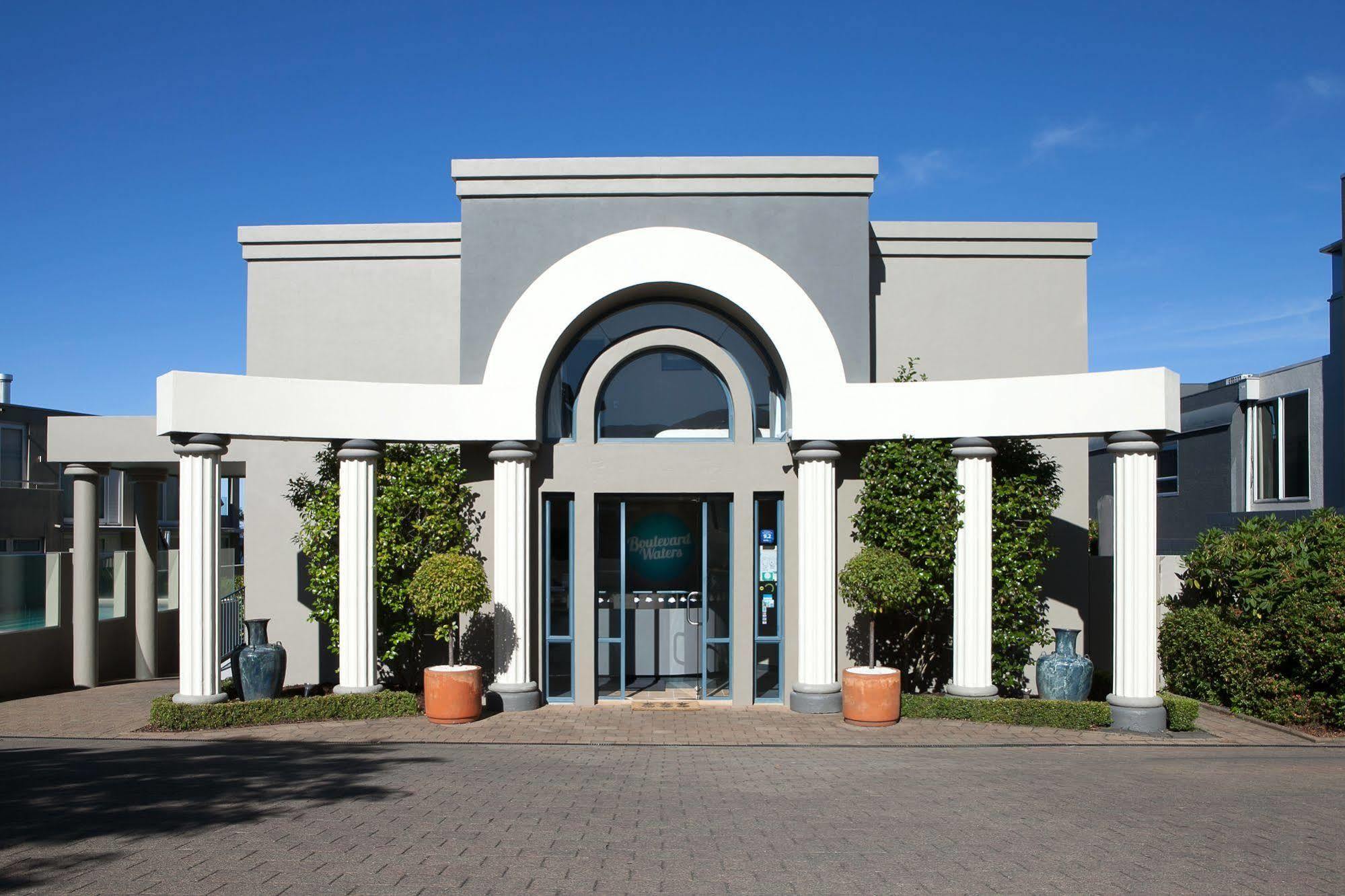 Boulevard Waters Taupo Exterior photo