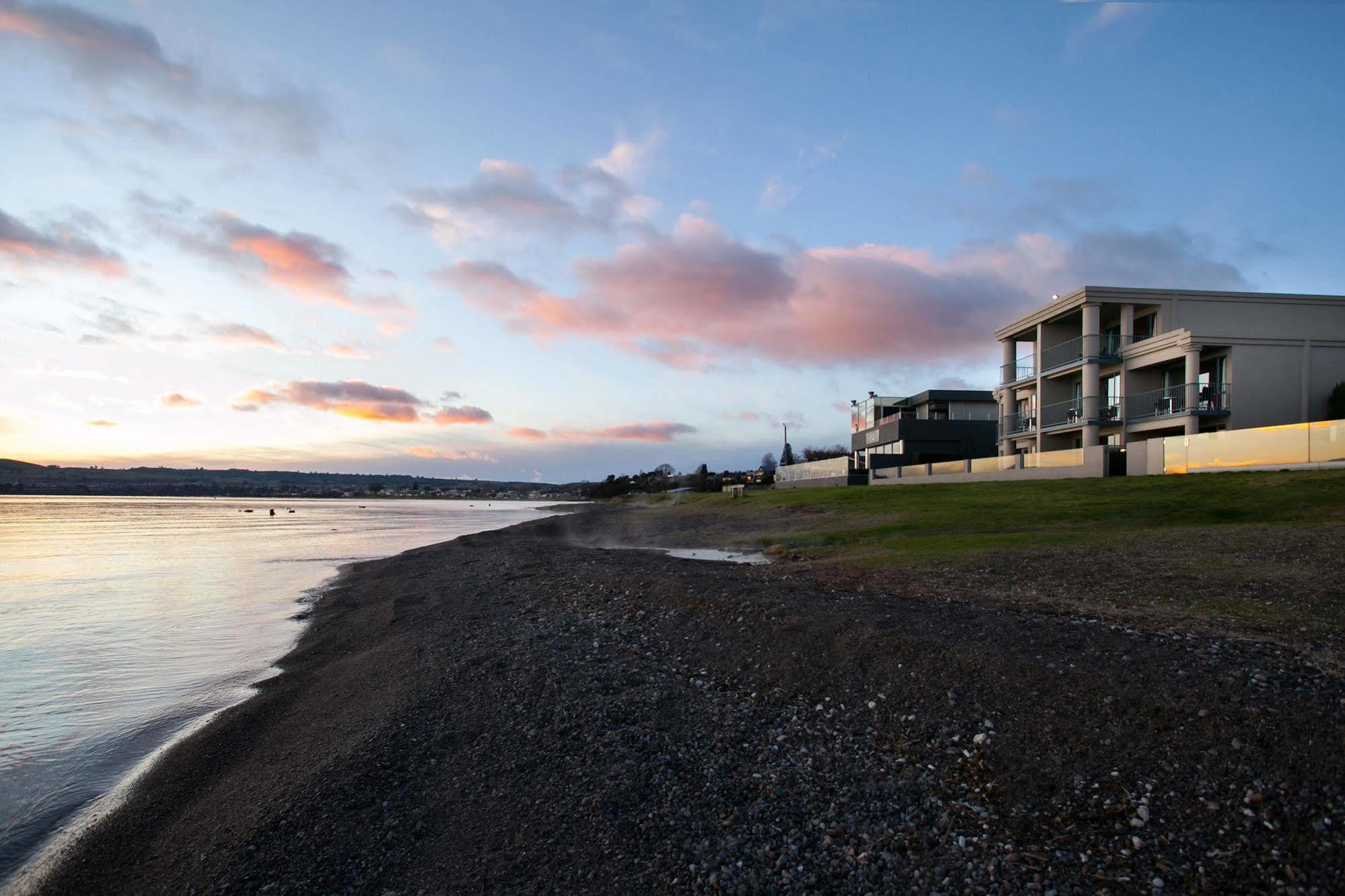 Boulevard Waters Taupo Exterior photo
